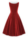 Abito in velluto con collo di pelliccia rosso anni '50