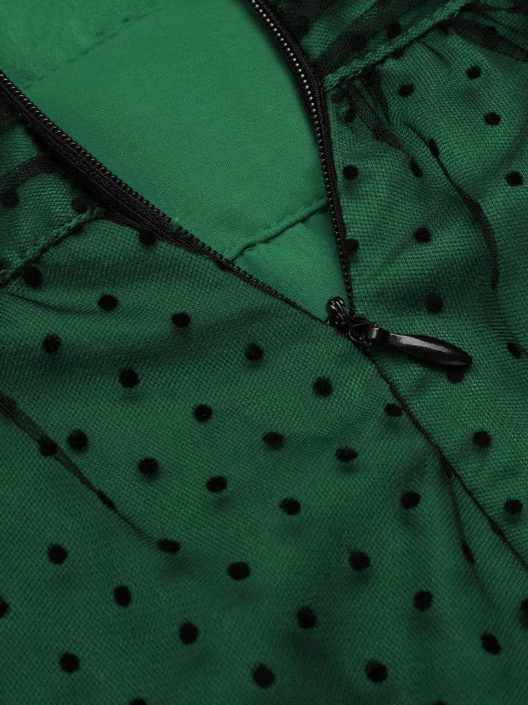 Abito a rete pois scollo all'americana rosso anni '50