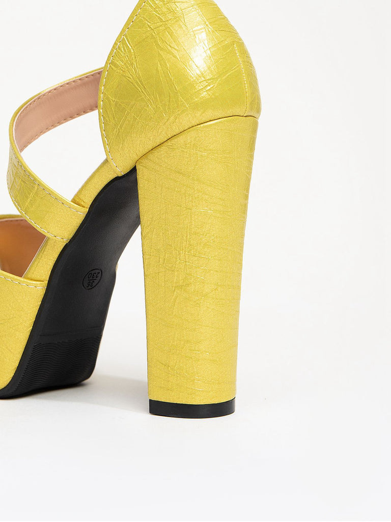 Scarpe con tacco alto in pelle sintetica San Valentino