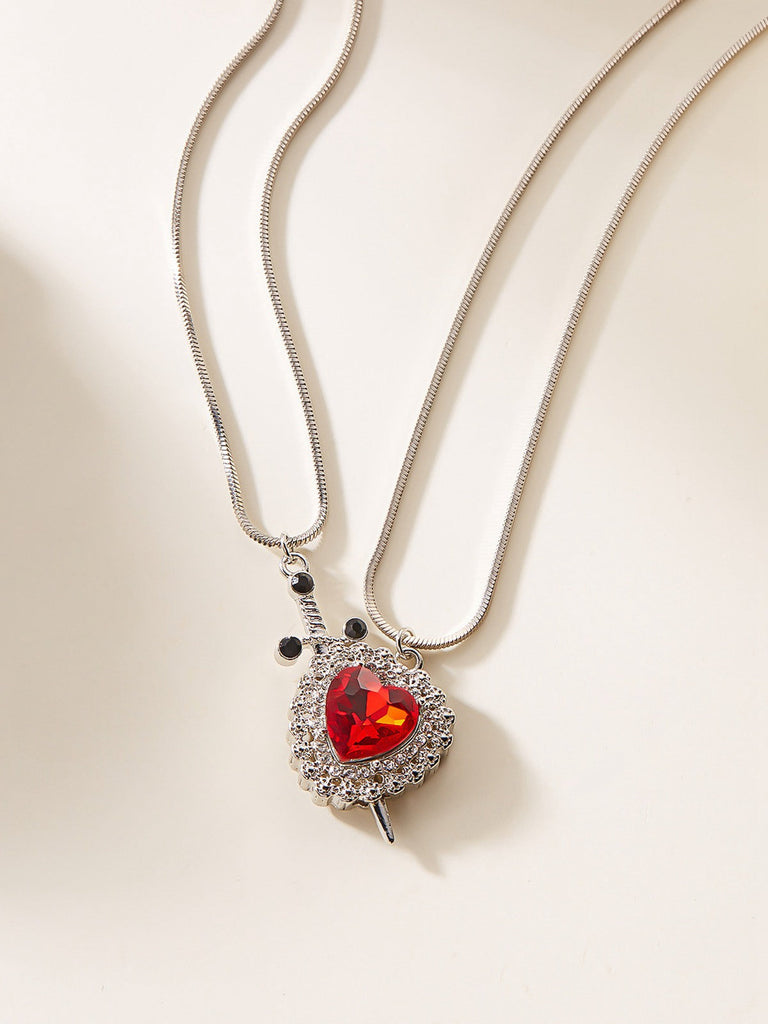 2PCS Collana con rubino a forma di cuore e spada in strass