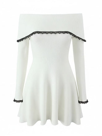 Abito in pizzo a maglia con spalle scoperte bianco anni '70