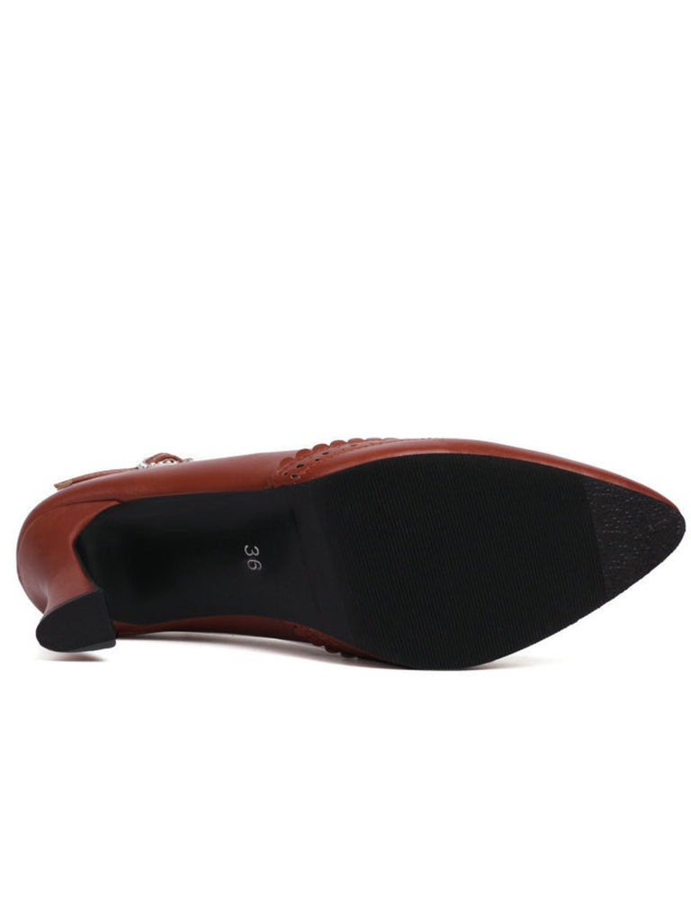 Scarpe con tacco alto e dettagli brogue con cinturini incrociati