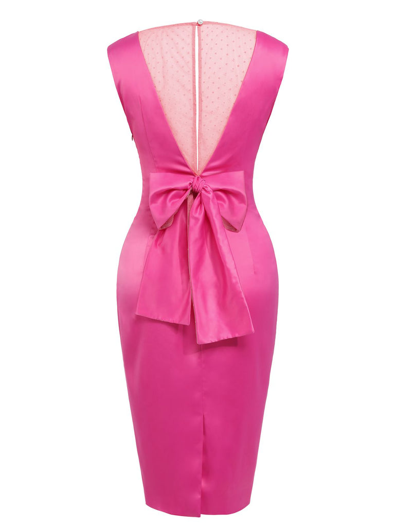 Abito aderente in raso rosso rosa anni '60