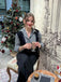 Tuta lunga a righe patchwork e mantello nero anni '40
