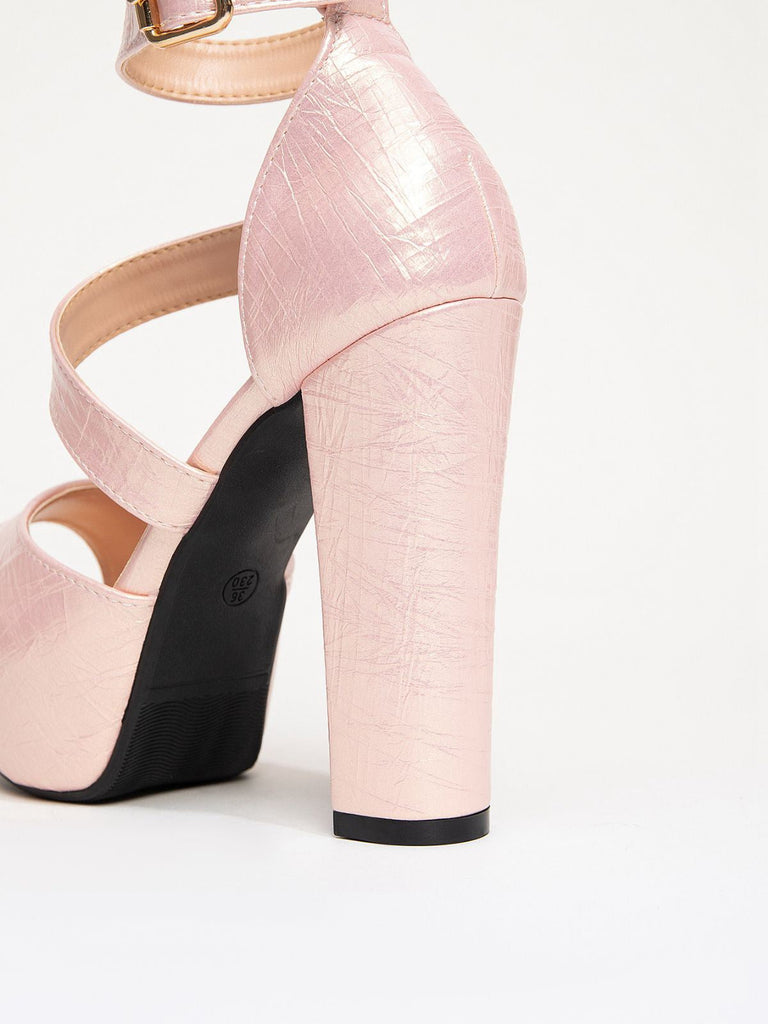 Scarpe con tacco alto in pelle sintetica San Valentino