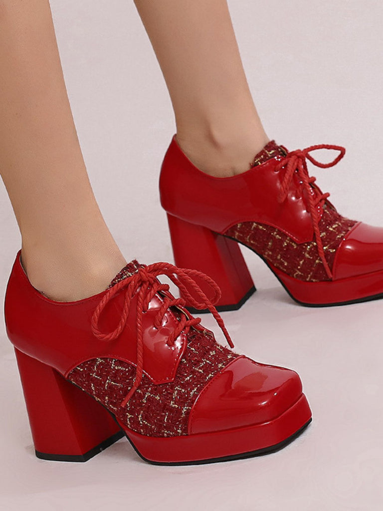 Scarpe Mary Jane a quadri con tacco a blocco e punta quadrata
