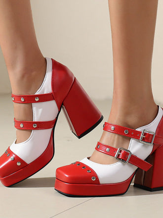 Scarpe Mary Jane con tacco a blocco e punta quadrata borchiata
