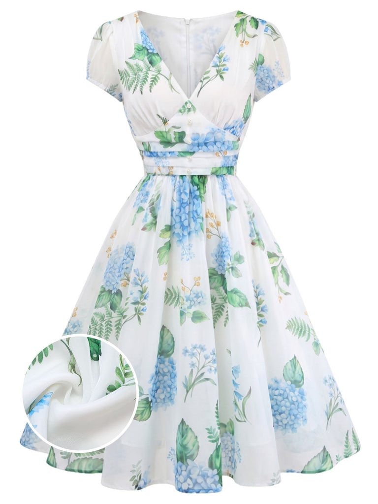[Pre-Sale] 1950s Floral Print V-Neck Swing Dress, vintage dress, retro fashion, rockabilly, pin-up fashion - perfect for women who love vintage and retro fashion