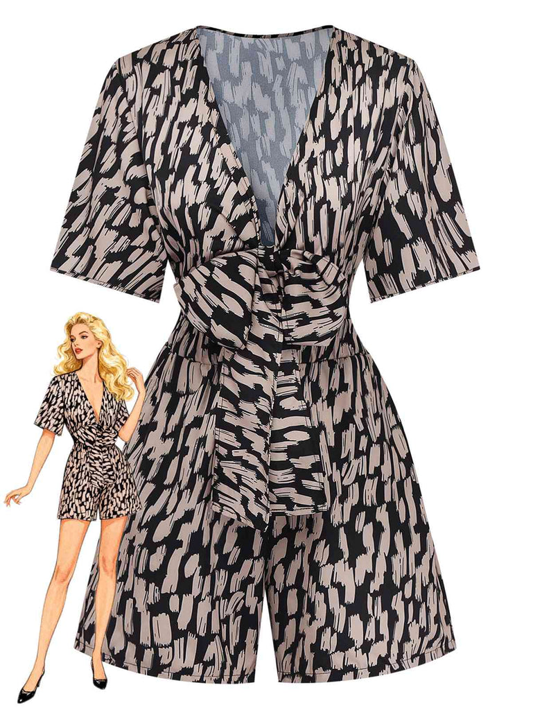 Tuta corta marrone anni '40 in raso leopardato con scollo a V