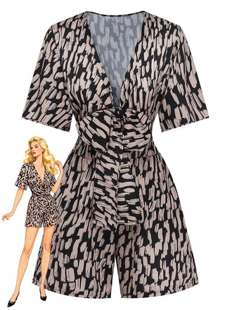 Tuta corta marrone anni '40 in raso leopardato con scollo a V