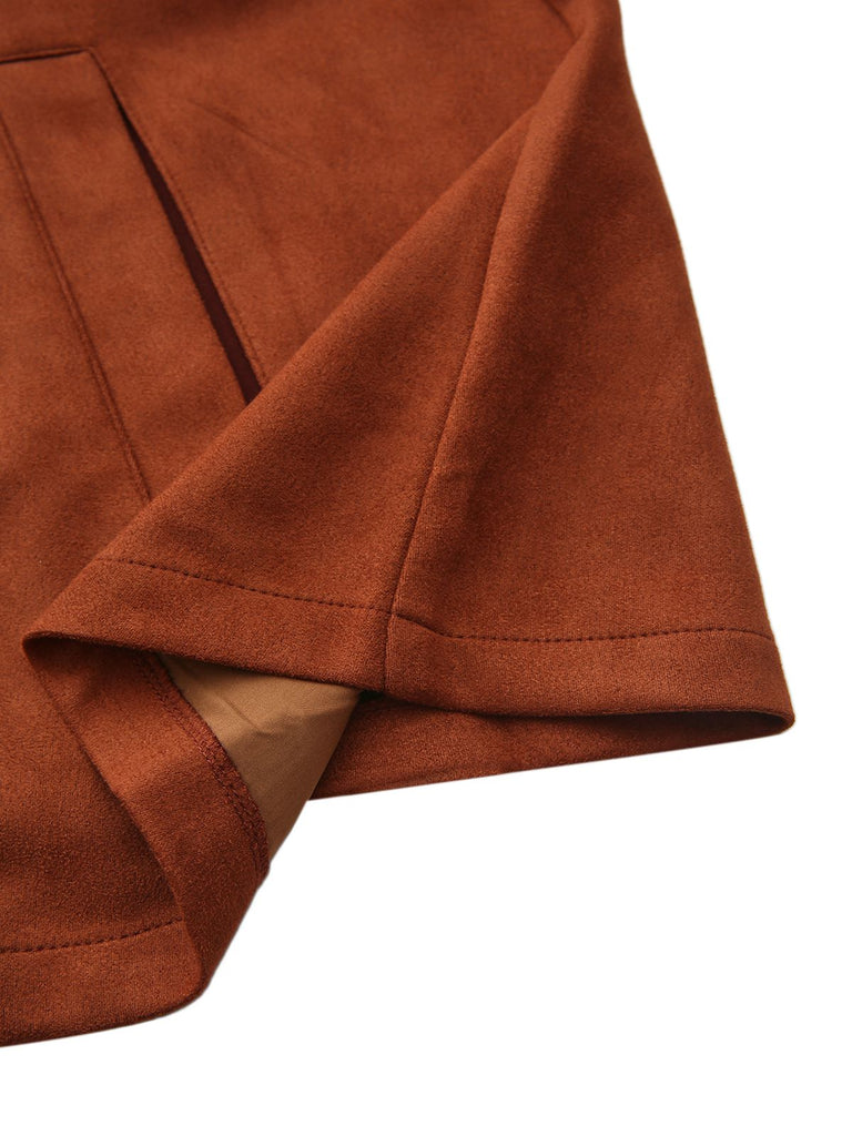 Mantella in pelle scamosciata doppiopetto con bottoni marrone anni '40