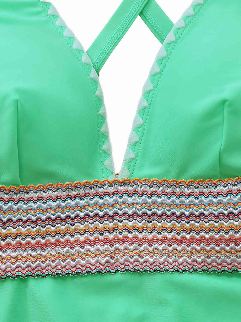 Costumi intero con patchwork ondulato e scollo a V anni '40