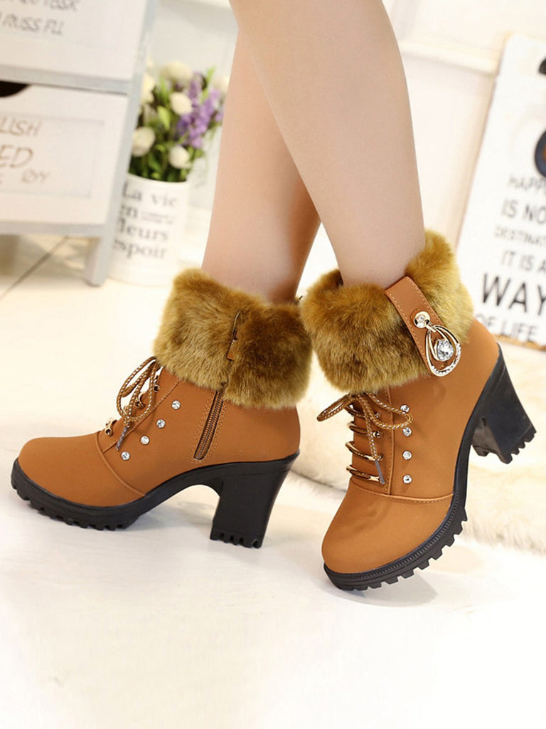 Stivali vintage in pelle nabuk con tacco spesso e peluche