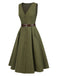 Abito con scollo a V e tasche e cintura verde anni '50