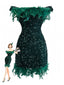 Abito aderente con piume e paillettes verde anni '60