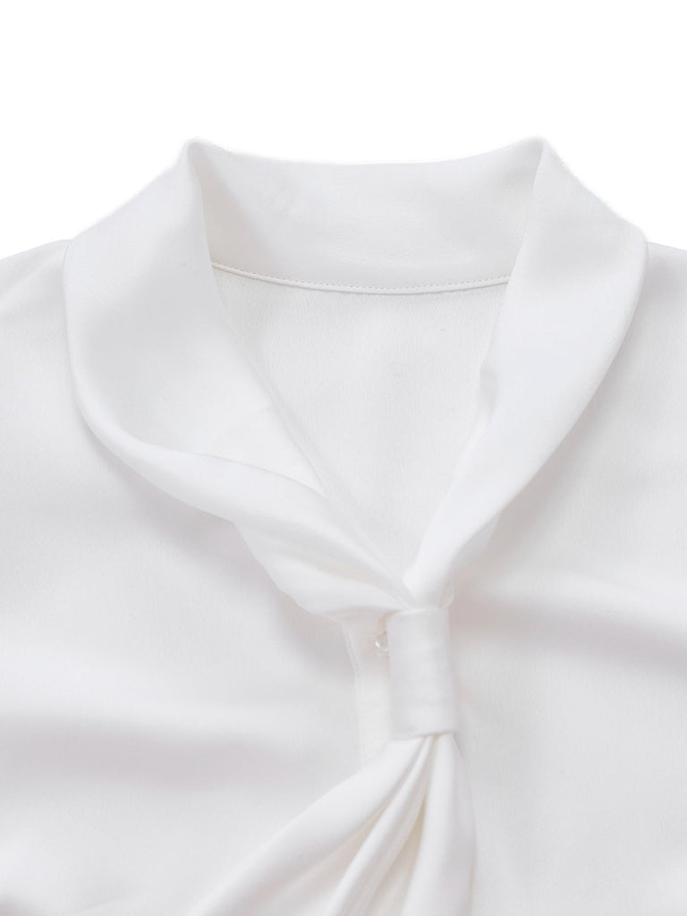 Camicetta in raso con collo annodato bianco anni '40