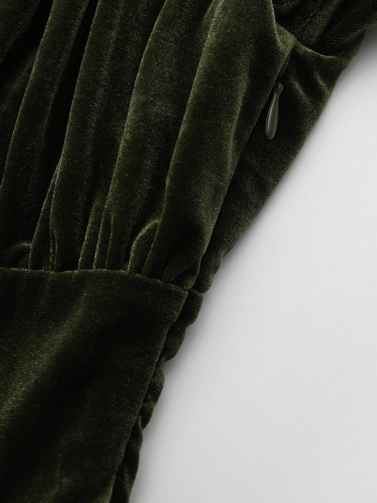 Abito in velluto con scollo a V profondo arricciate verde anni '40
