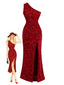Abito aderente con spacco e paillettes monospalla rosso anni '30