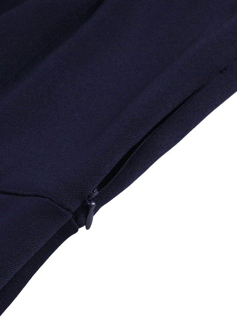 Abito con scollo quadrato e cintura in stile nautico blu navy anni '50