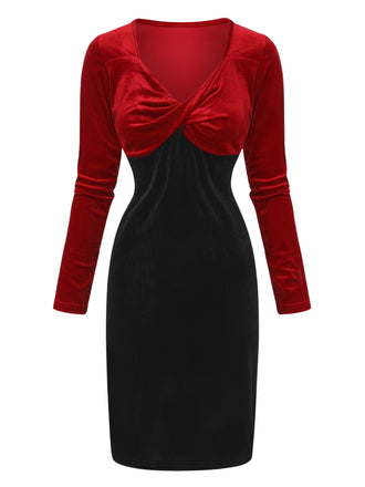 Abito aderente in velluto con scollo a V intrecciato rosso e nero anni '60
