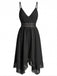 Abito Anni '70 in Pizzo con Texture Scollo a V e Spalline Sottili