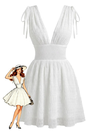 Abito Bianco Senza Maniche con Scollo Profondo e Vita Arricciata Anni '50