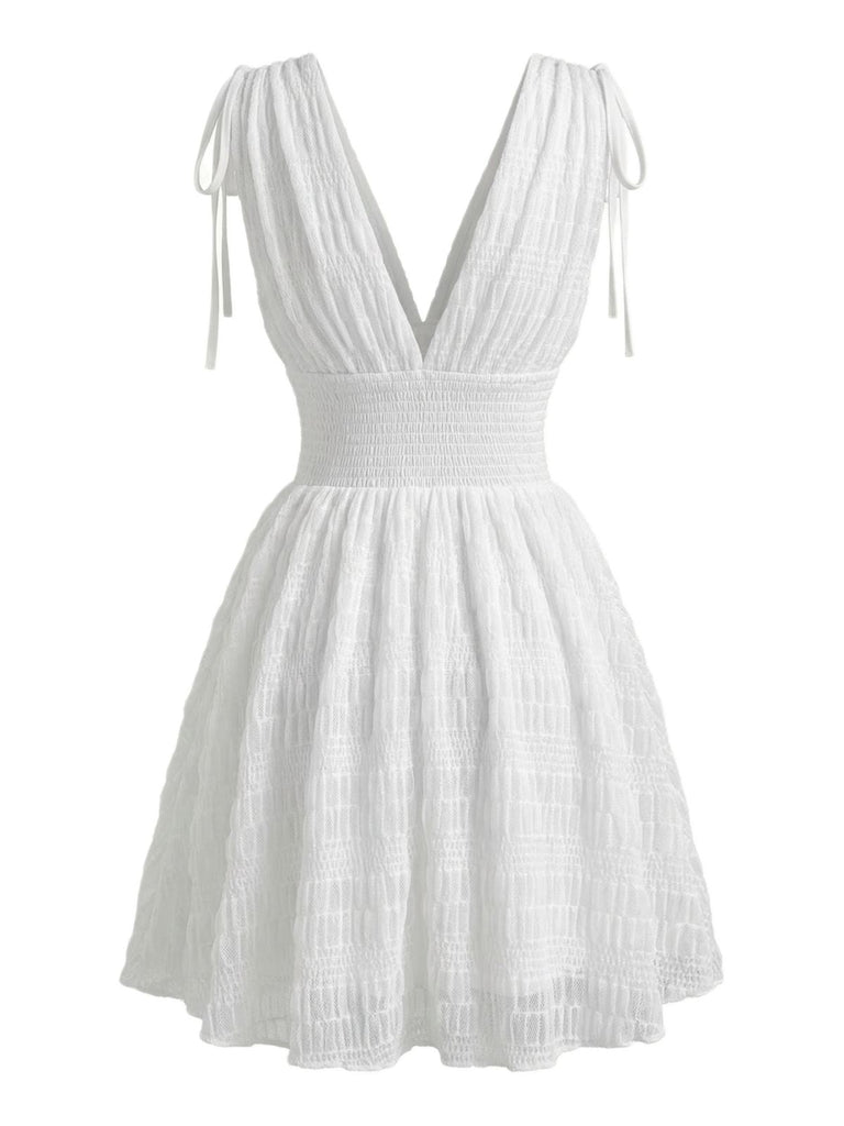 Abito Bianco Senza Maniche con Scollo Profondo e Vita Arricciata Anni '50 4