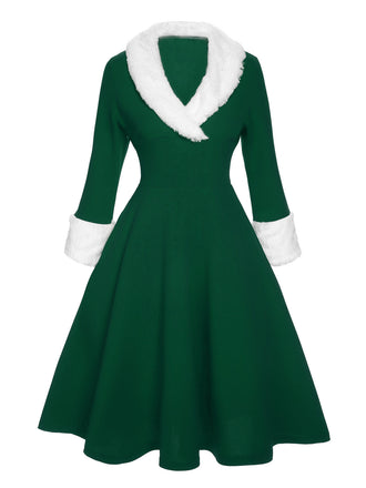 Abito con collo di pelliccia natalizio verde anni '50