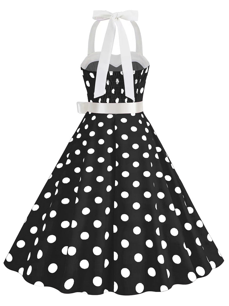 Abito a ruota a pois scollo all'americana anni '50