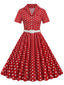 Abito con cintura e revers a pois rosso anni '50