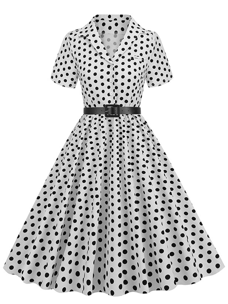 Abito con cintura e revers a pois anni '50
