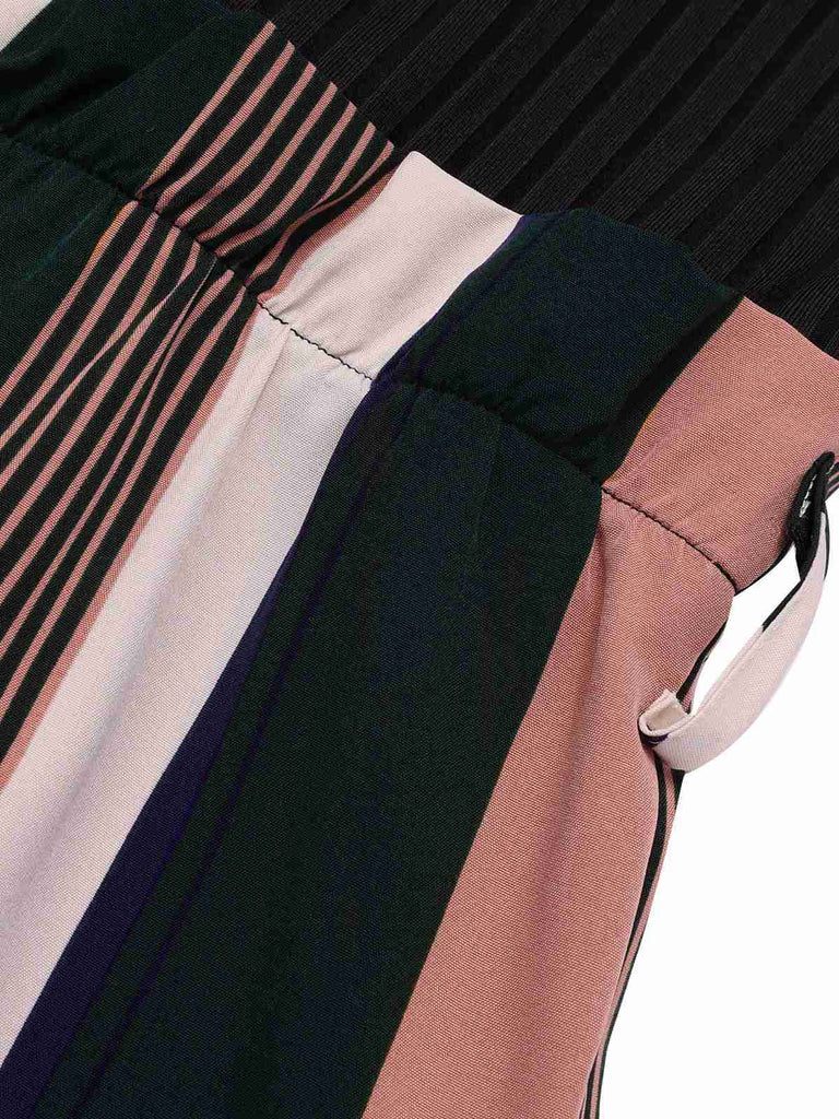 Tuta lunga nera a righe in maglia cintura anni '50