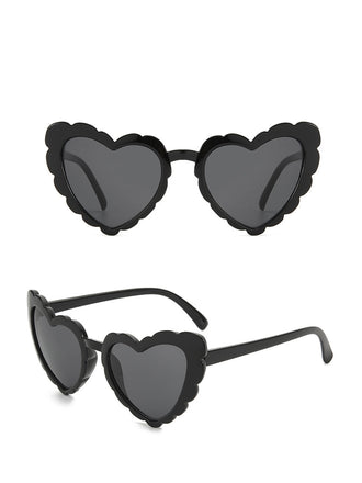 Occhiali da sole vintage con montatura a cuore curvo