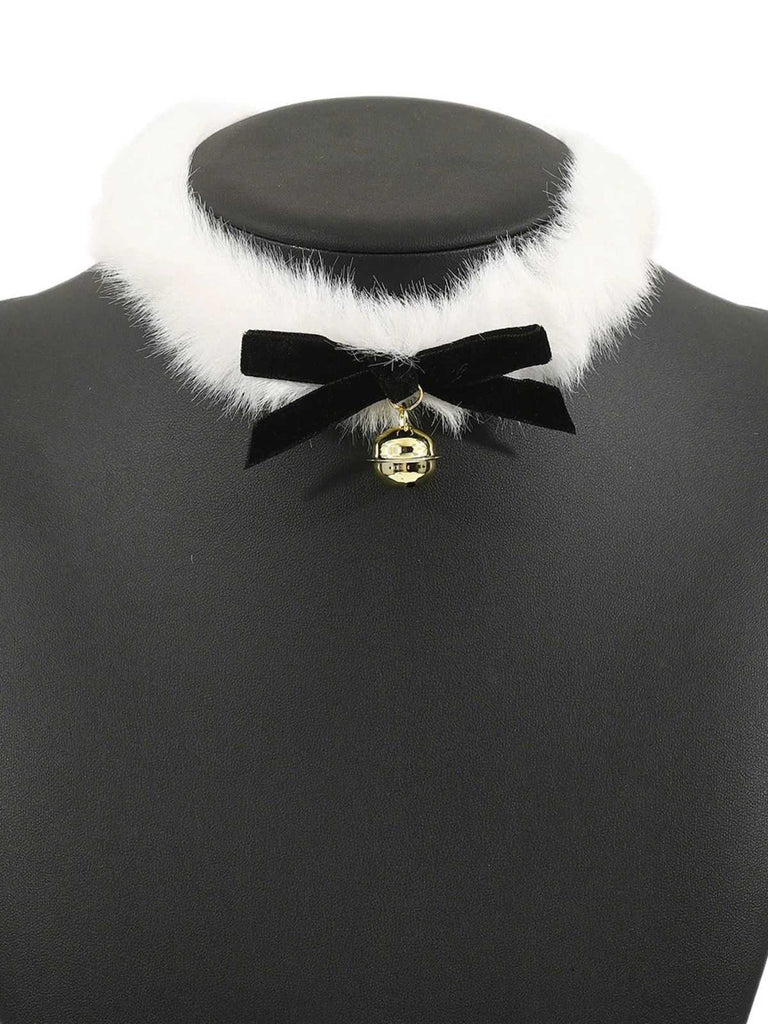 Collana girocollo in peluche con campanellino natalizio e fiocco