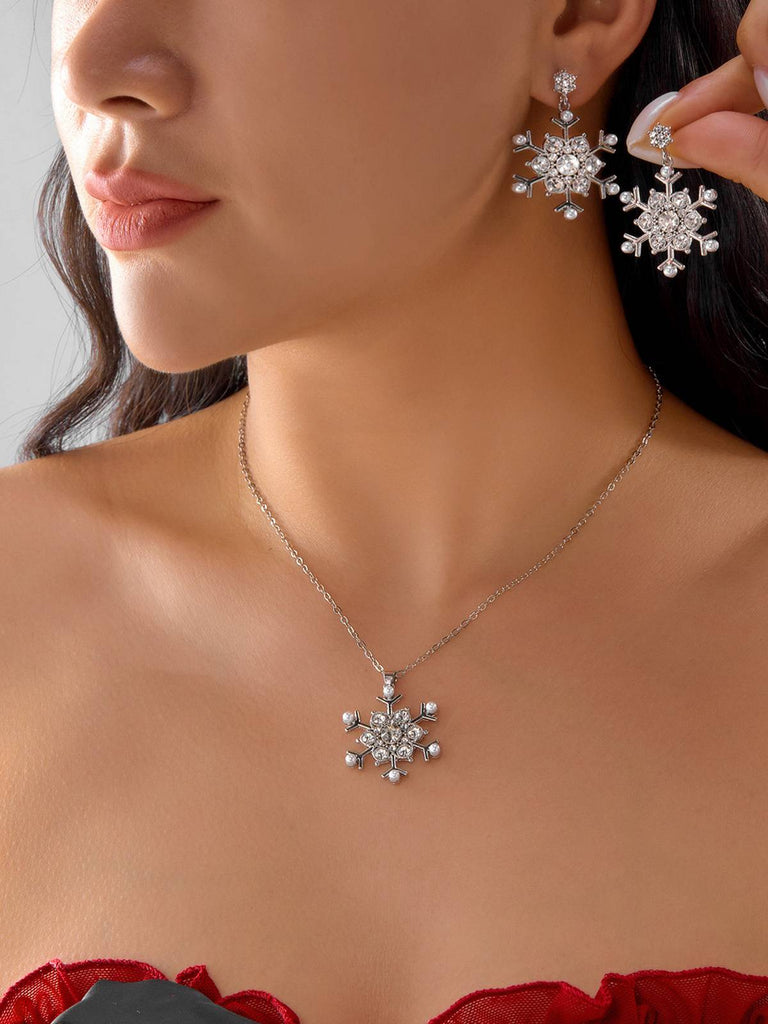 Set di gioielli con collana e orecchini a forma di fiocco di neve