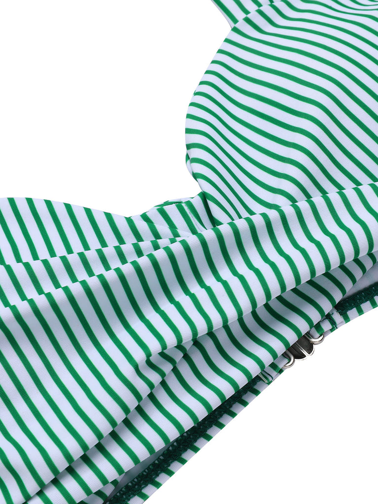 Costume da bagno patchwork a righe verticali rosso e blu anni '40