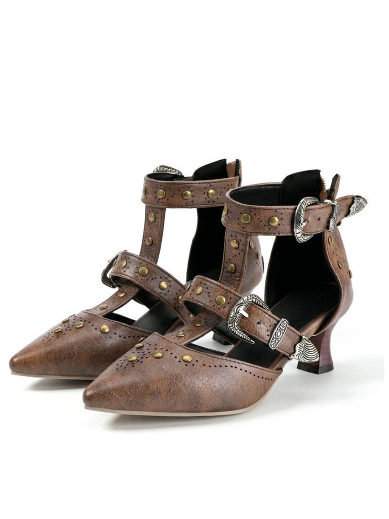 Sandali-marrone-vintage-in-similpelle-a-punta-con-borchie