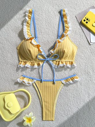 Set Bikini a Fascia Arricciato & Copricostume a Gonna Floreale in Rete Anni '80
