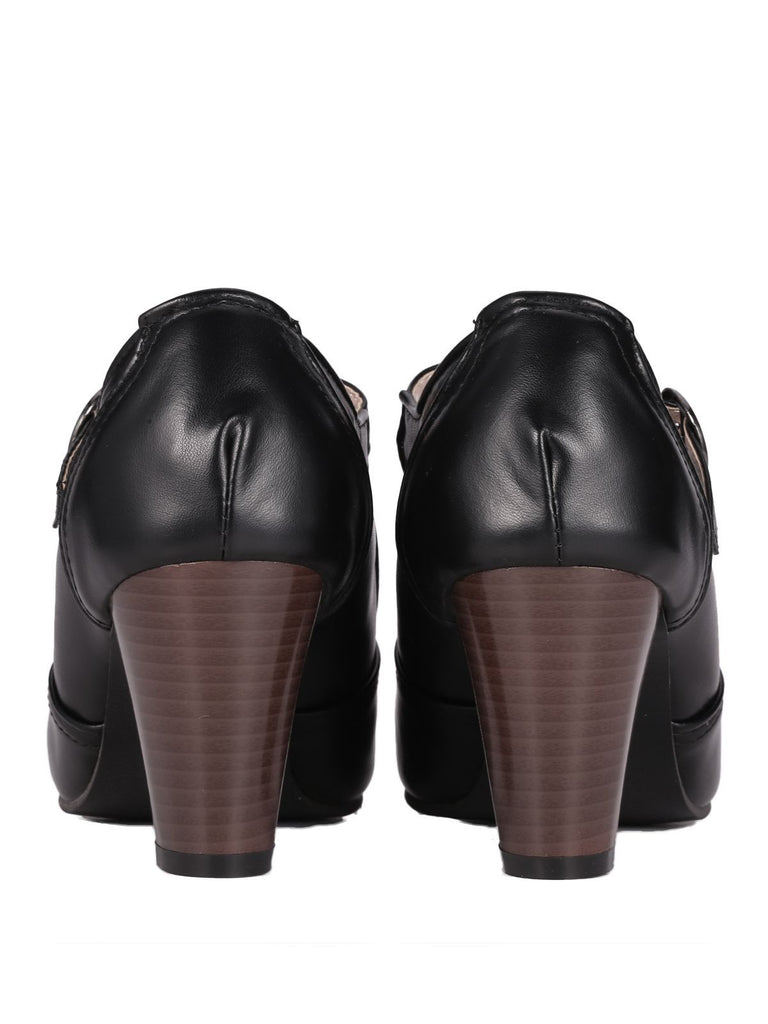 Scarpe con tacco grosso nero retrò