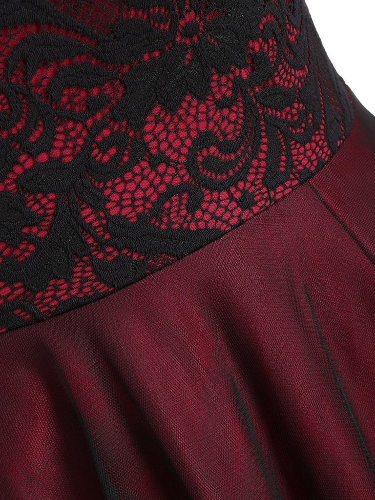 Abito svasato in pizzo con spalle scoperte bordeaux anni '50