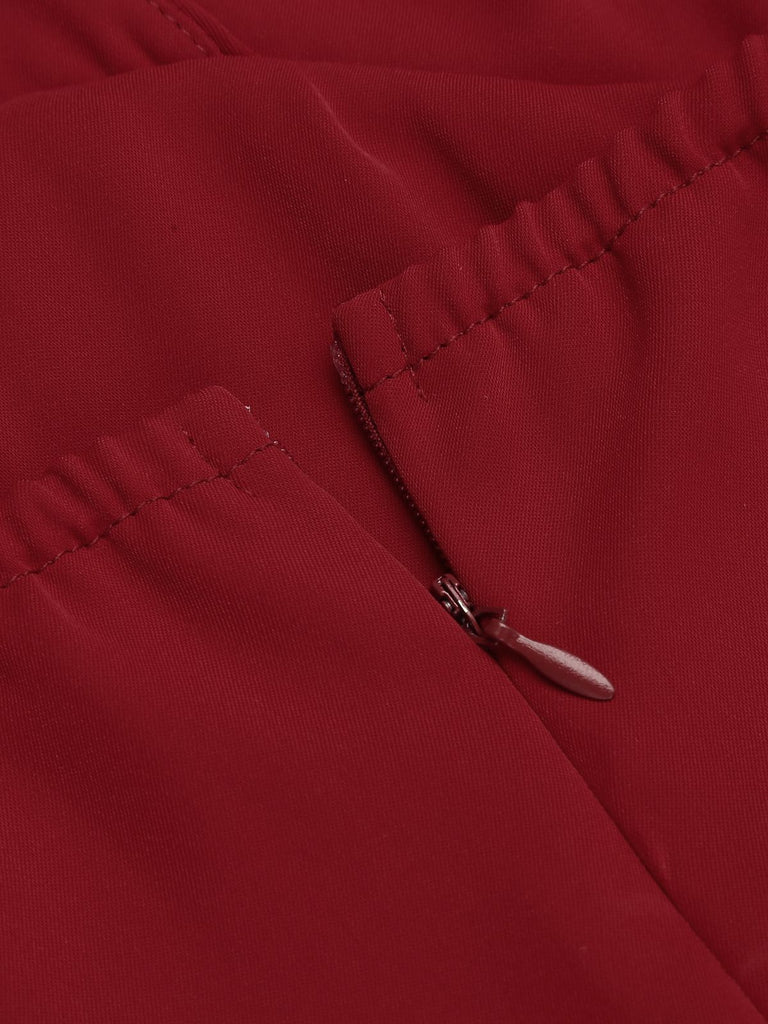 Vestito aderente rosso a tinta unita anni '60